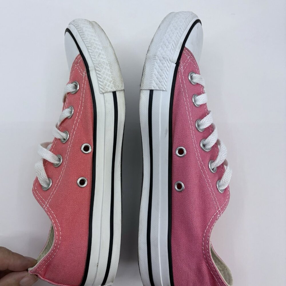 Converse Chuck Taylor All Star Unisex Pink Sneakers Shoes - Women 6, Men 4 EUC - Picture 7 of 9